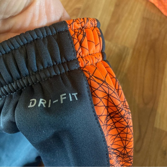 Nike Dri-Fit set - Picture 6 of 11